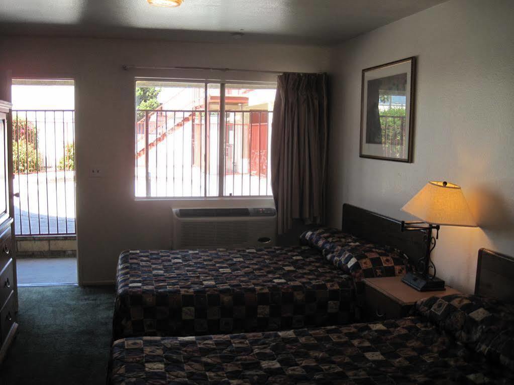 Valley Hotel Rosemead Bagian luar foto
