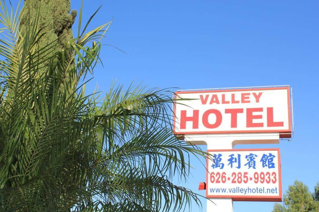 Valley Hotel Rosemead Bagian luar foto