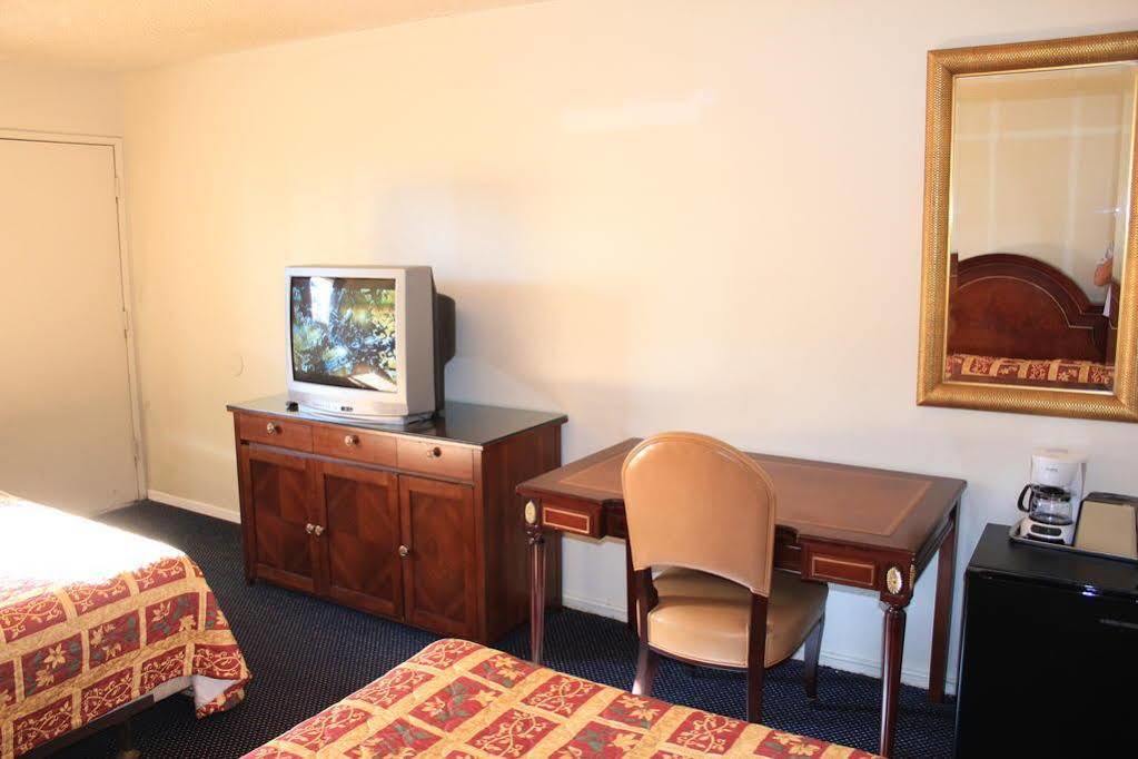 Valley Hotel Rosemead Bagian luar foto