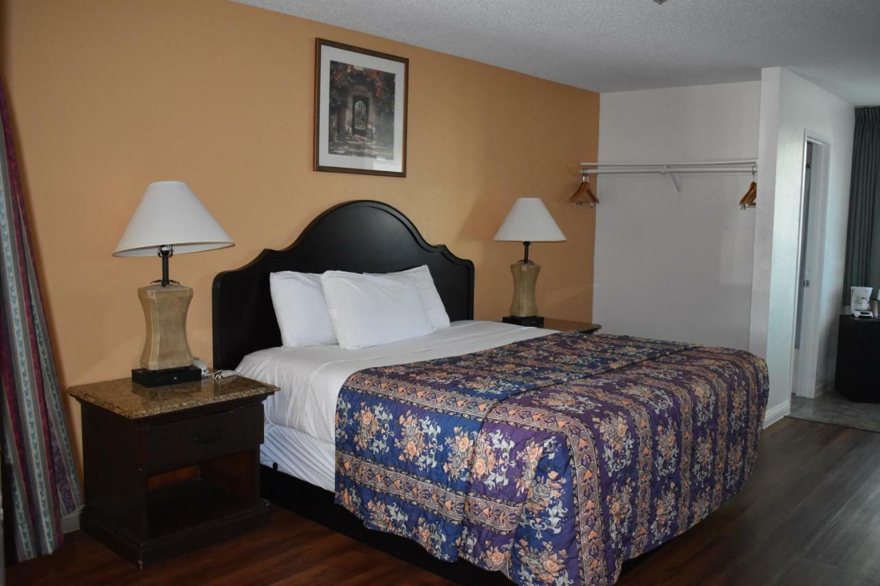 Valley Hotel Rosemead Bagian luar foto