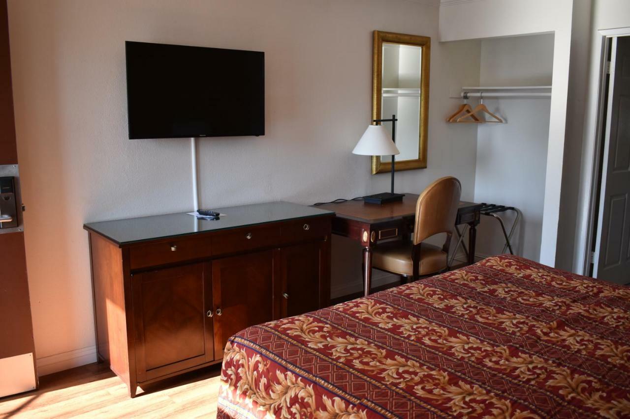 Valley Hotel Rosemead Bagian luar foto