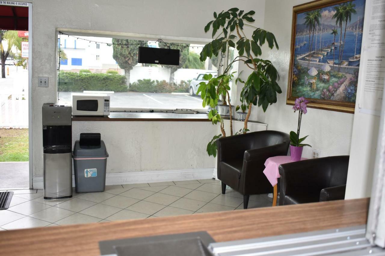 Valley Hotel Rosemead Bagian luar foto